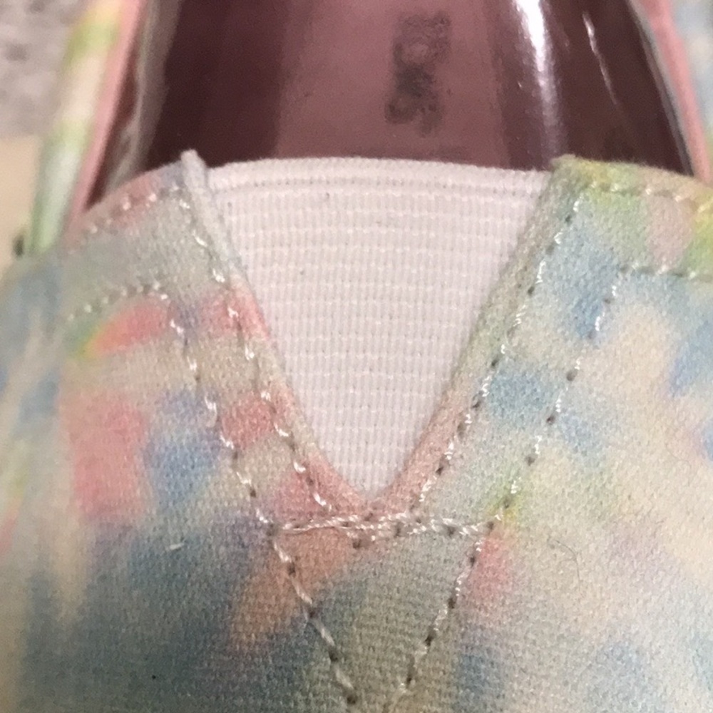 Toms Alpergata Indio Tie-Dyed Flats - Picture 12 of 16